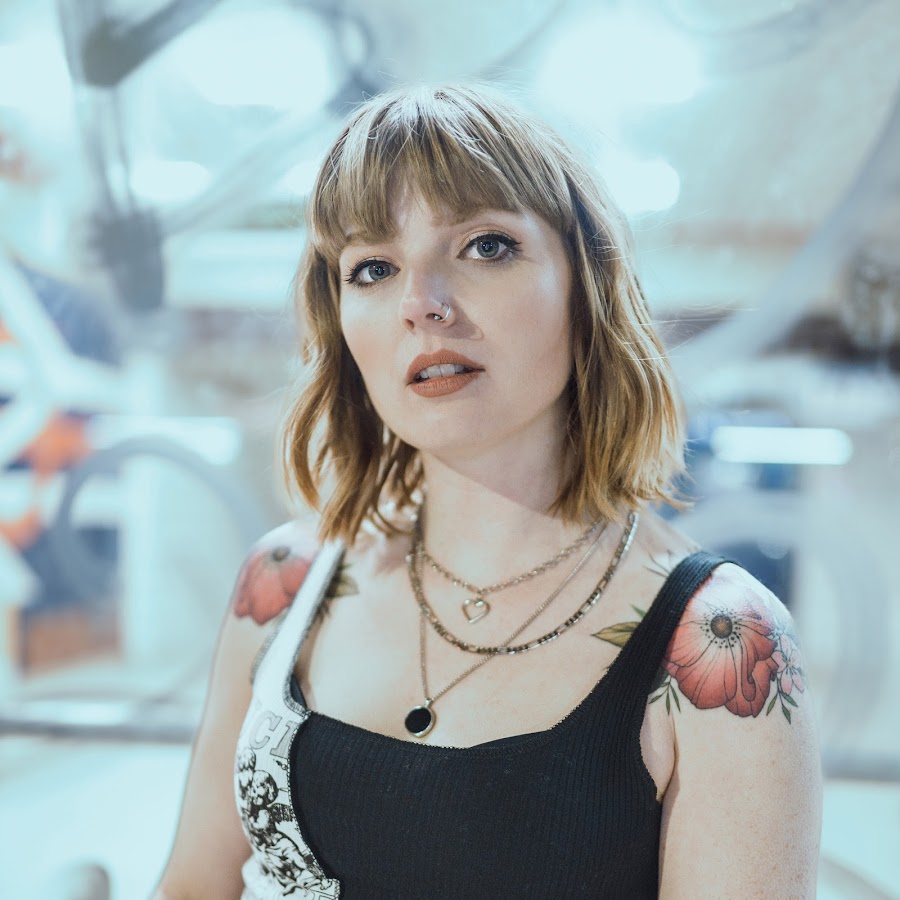 Jemma Johnson – Love Rush